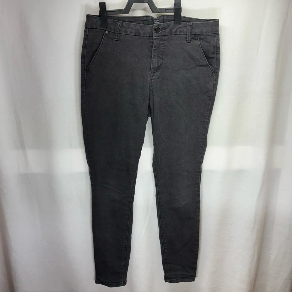 1822 Womens size 10/30 Black‎ Jean Pants Ultra Soft Super Stretch